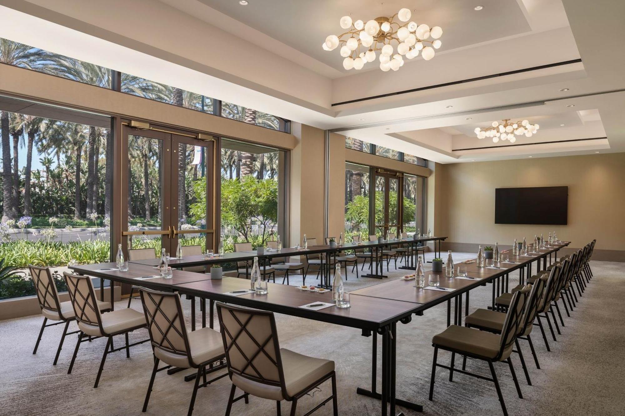 The Westin Anaheim Resort Exteriör bild